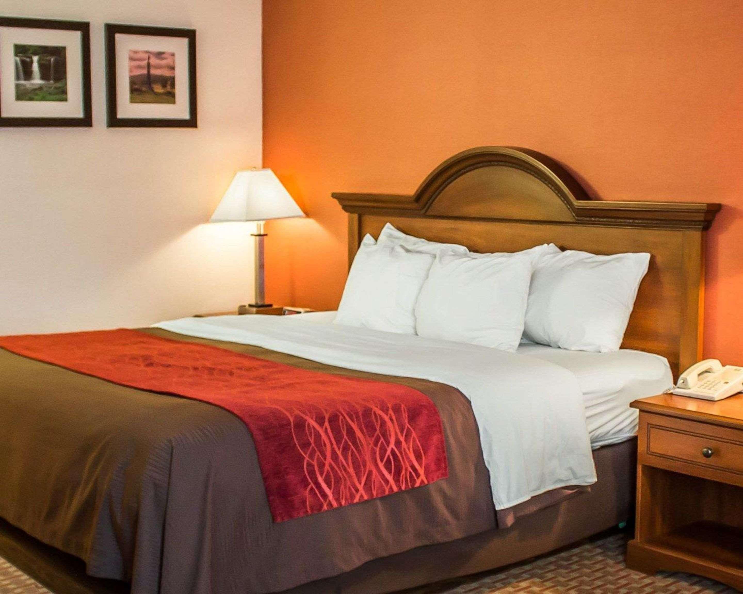 Quality Inn East Liverpool Eksteriør billede