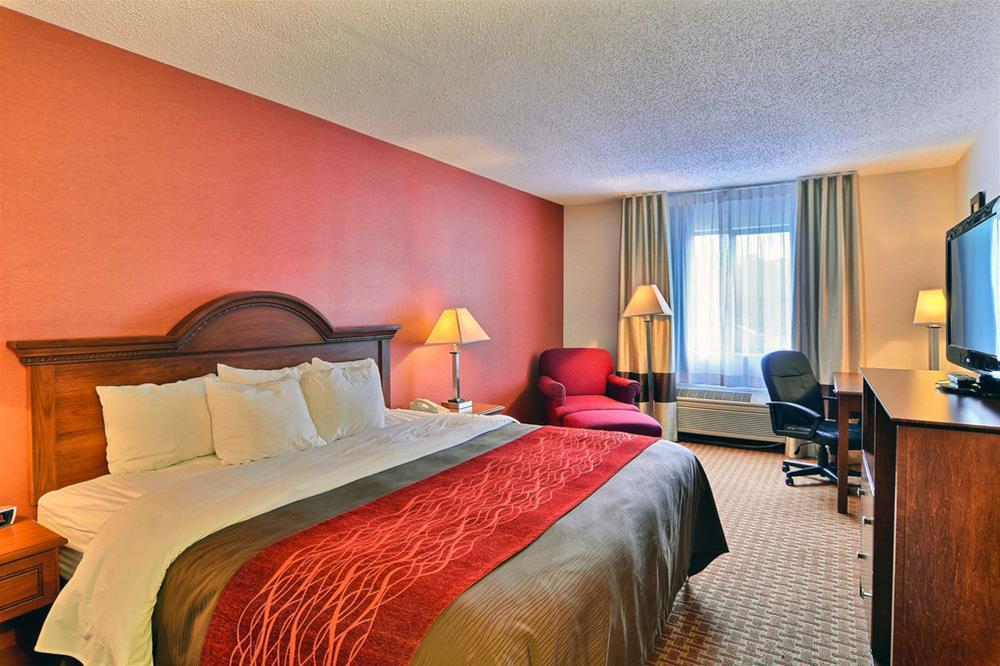Quality Inn East Liverpool Eksteriør billede