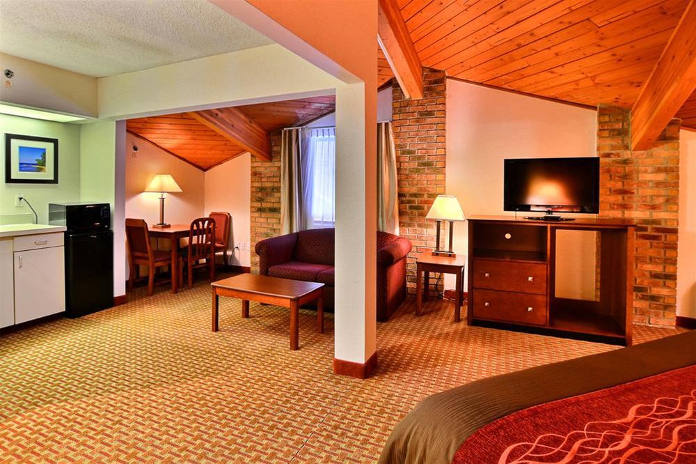 Quality Inn East Liverpool Eksteriør billede