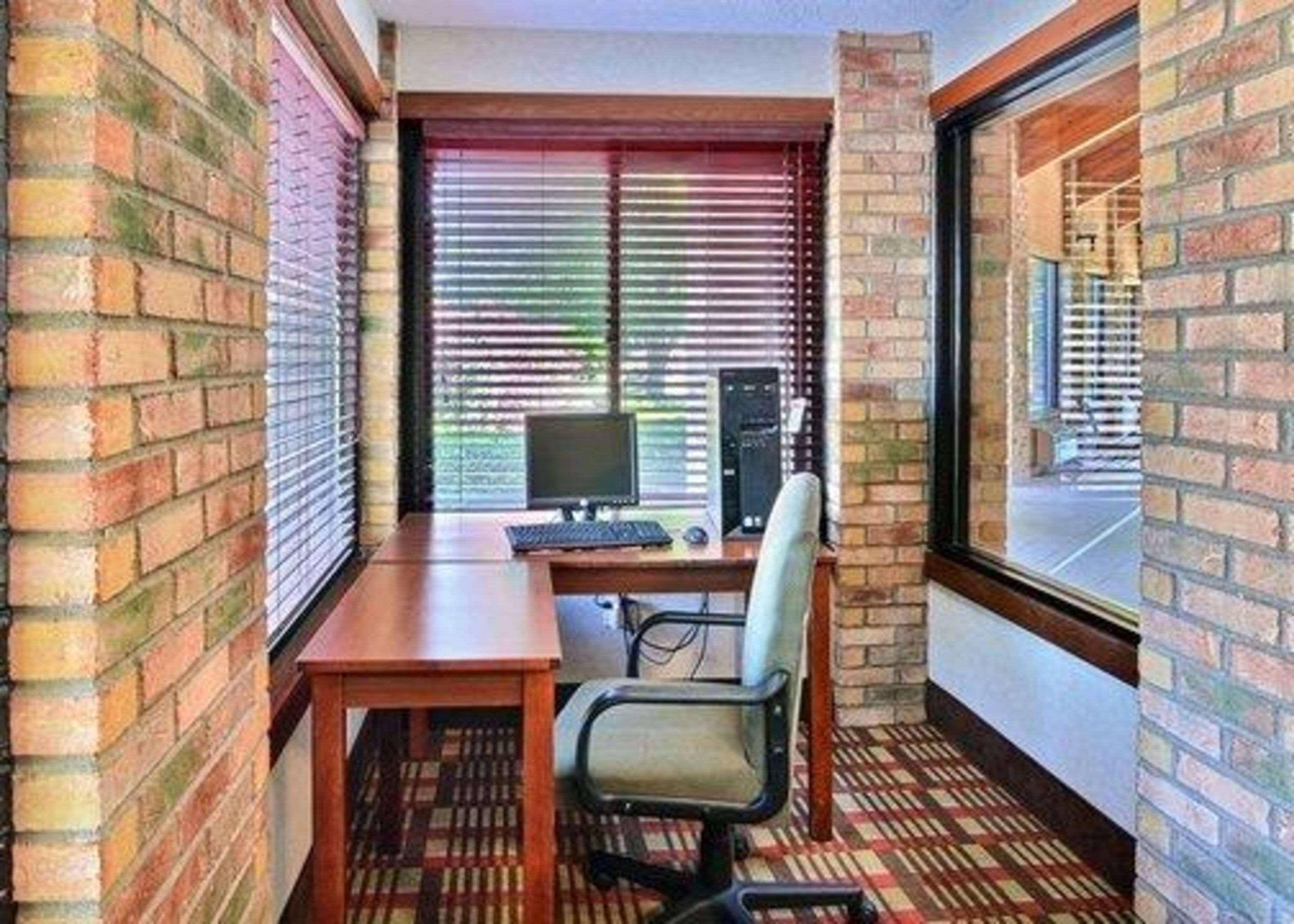 Quality Inn East Liverpool Eksteriør billede