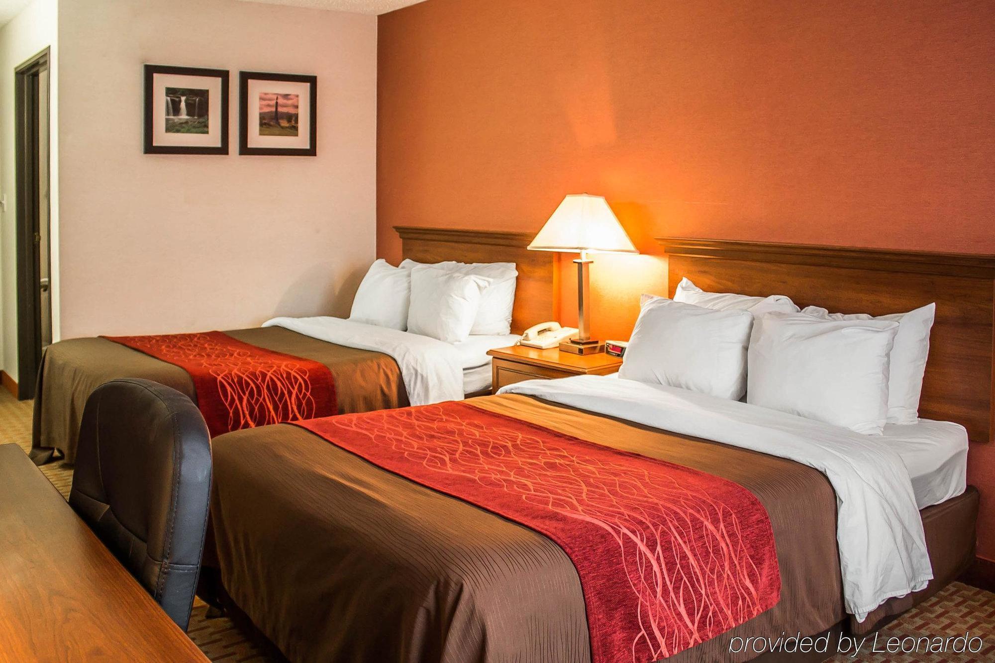 Quality Inn East Liverpool Eksteriør billede